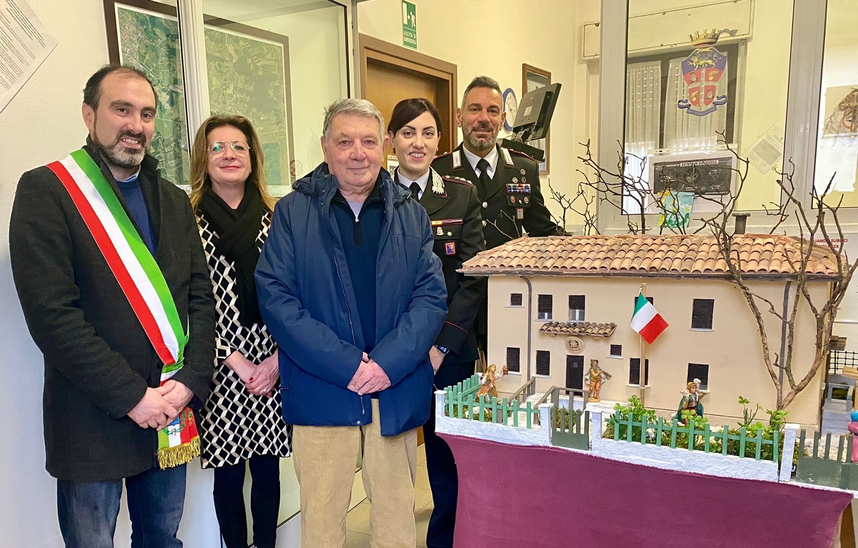 Immagine per Il presepe di Mario Sartori donato ai carabinieri di Capriva, gli eventi a Natale